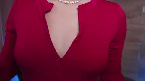 M I L A  online show from 08-07-26, 11:01