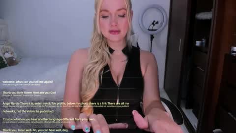 Mila online show from 12-01-25, 11:10