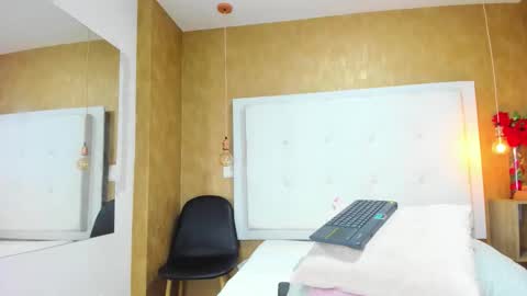          online show from 10-30-25, 10:21