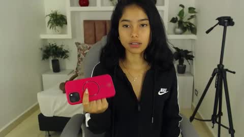 Snapshot of milaa_star chatting on 02-07-26, 04:16 milaa_star online show from 02-07-26, 04:16