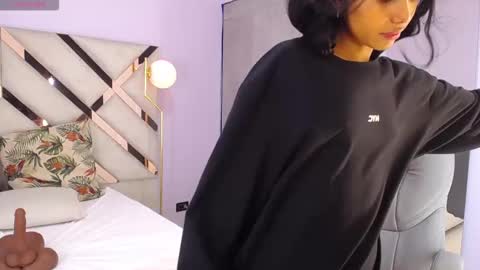 Snapshot of milaa_star chatting on 02-15-26, 07:51 milaa_star online show from 02-15-26, 07:51