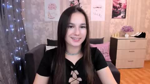 Snapshot of miladaisen chatting on 09-26-25, 02:54 MilaDaisen online show from 09-26-25, 02:54