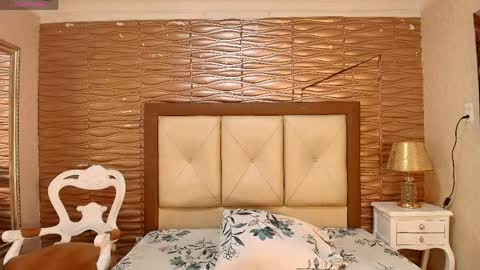 miladiosa online show from 04-16-26, 12:28