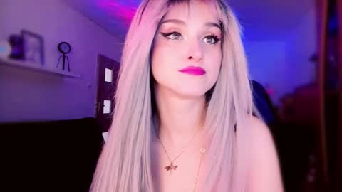 MiladyJolie online show from 04-18-26, 12:31