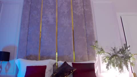        online show from 12-24-24, 09:44