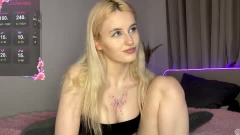 Mila online show from 02-10-26, 06:12