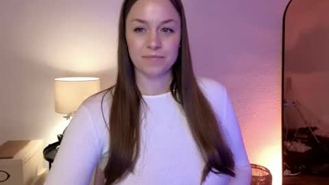 Mila Fleur online show from 03-10-25, 03:20
