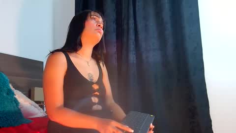 mila online show from 10-25-25, 04:31