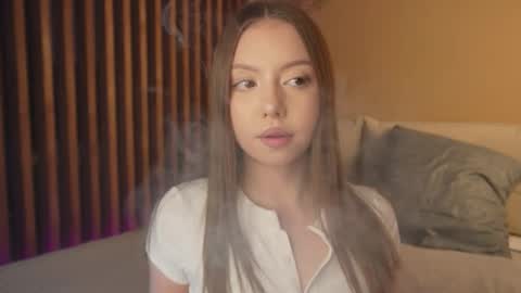 Mila online show from 04-05-26, 03:09