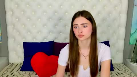Snapshot of milalick chatting on 07-11-26, 06:49 milalick online show from 07-11-26, 06:49