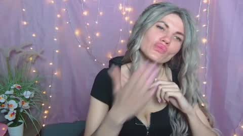 Milaloona online show from 04-17-26, 07:00