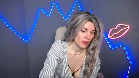 Milaloona online show from 04-19-26, 06:02