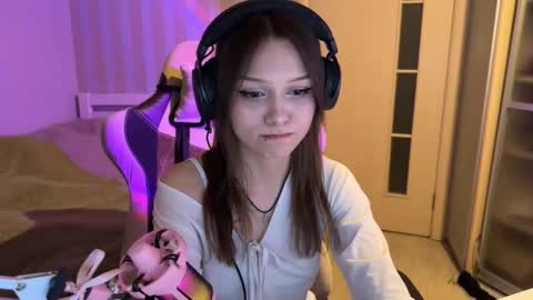 milamiuu online show from 01-13-26, 02:11