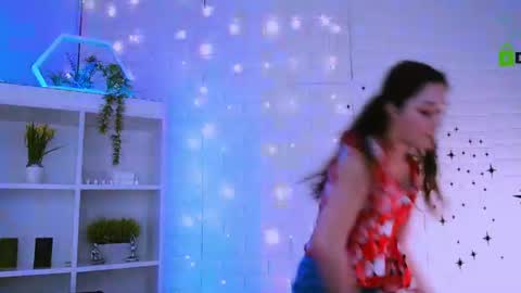 milamiuuu online show from 06-11-26, 02:59