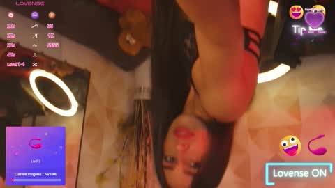 Snapshot of milan_roux chatting on 01-13-26, 03:01 Milane online show from 01-13-26, 03:01