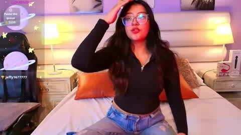 milan_sweetie online show from 05-26-26, 09:55