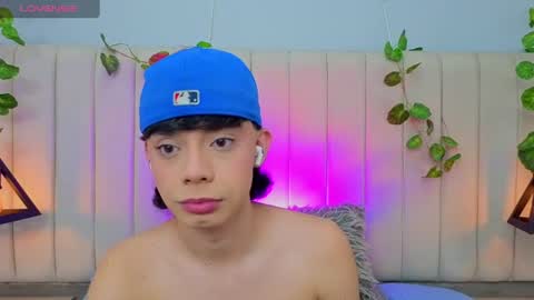 Snapshot of milan_zapata chatting on 06-11-26, 10:41 MILAN online show from 06-11-26, 10:41
