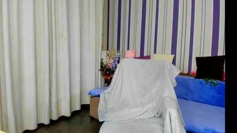 Snapshot of milanaalvis chatting on 11-30-25, 01:15 MilanaAlvis online show from 11-30-25, 01:15