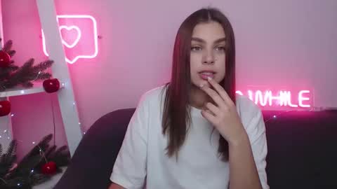 milanaangelas online show from 12-22-24, 05:45