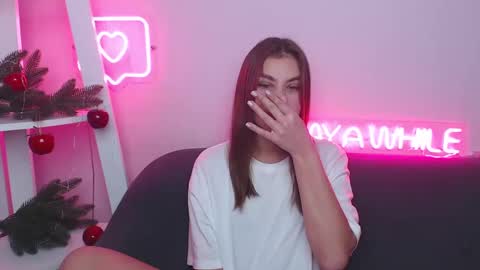 milanaangelas online show from 12-24-24, 10:55