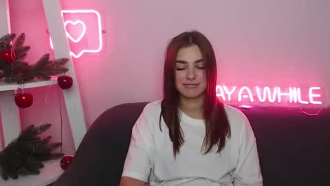 milanaangelas online show from 12-26-24, 11:54