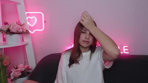 milanaangelas online show from 01-11-25, 02:25