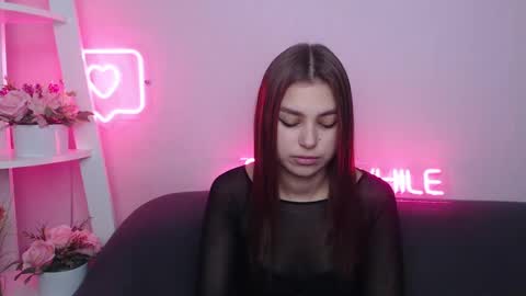 milanaangelas online show from 01-17-25, 05:42