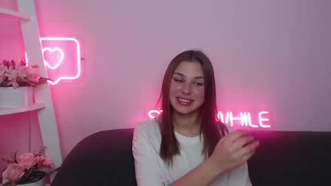 milanaangelas online show from 01-25-25, 05:51