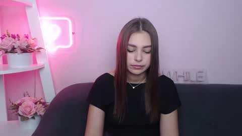milanaangelas online show from 03-02-25, 05:33