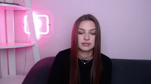 milanaangelas online show from 04-05-26, 04:53