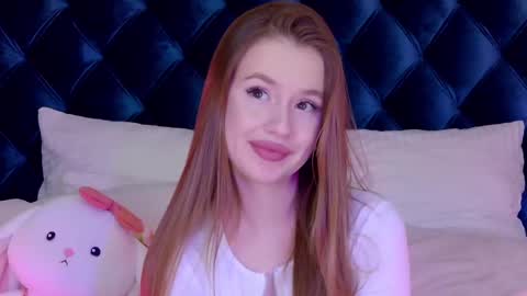 MilanaBalmain online show from 02-25-25, 02:11