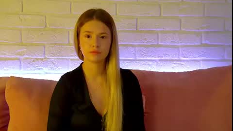 MilanaBalmain online show from 06-29-26, 04:19