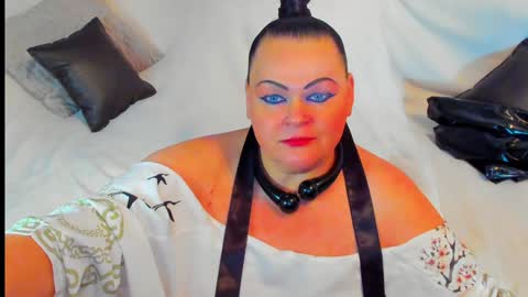 Lana online show from 01-02-25, 03:40