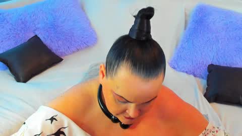 Lana online show from 01-08-25, 11:32