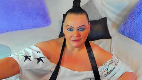 Lana online show from 01-09-25, 02:51