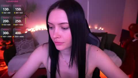 Milana online show from 04-13-26, 01:16