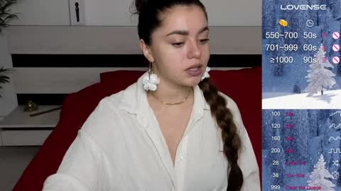 Mila online show from 12-09-24, 10:54