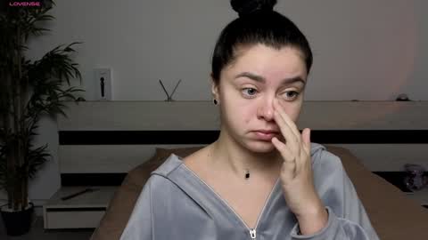 Mila online show from 01-15-25, 06:12