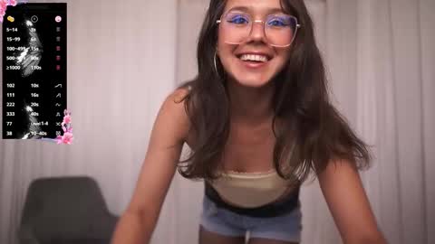 Snapshot of milanianew chatting on 10-14-25, 01:28 milanianew online show from 10-14-25, 01:28