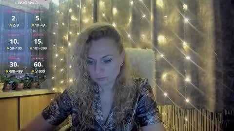 milanna_x online show from 12-23-25, 06:22