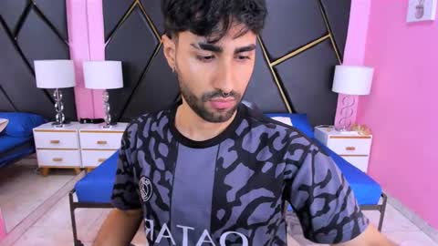 milanzaire online show from 10-30-25, 02:02