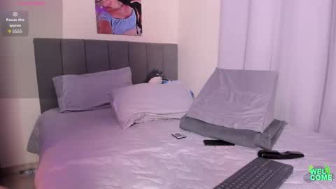 Snapshot of milas_mith_ chatting on 02-12-26, 03:45 milas mith online show from 02-12-26, 03:45