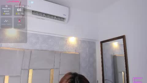 Snapshot of milasaenz1 chatting on 07-15-26, 01:38 Cami online show from 07-15-26, 01:38