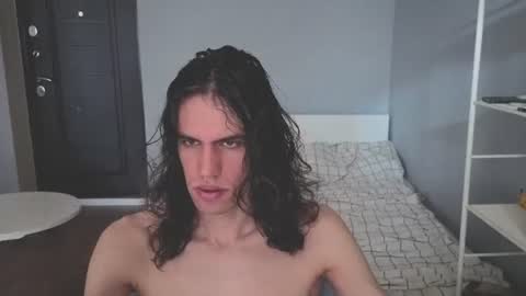 Snapshot of milaslovv chatting on 07-11-26, 08:17 Mila online show from 07-11-26, 08:17