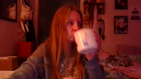 Mila online show from 04-10-26, 03:28