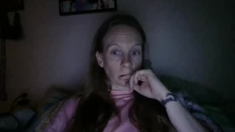 Snapshot of milastoned chatting on 04-28-26, 07:46 Mila online show from 04-28-26, 07:46