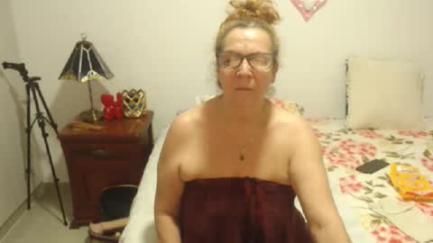 Snapshot of milchanell chatting on 09-11-25, 06:02 milchanell online show from 09-11-25, 06:02