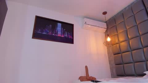 Snapshot of mile_u chatting on 03-12-25, 06:51 Milena online show from 03-12-25, 06:51