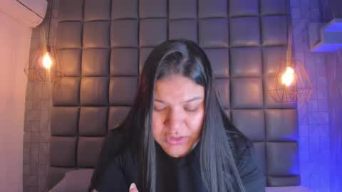 Snapshot of mile_u chatting on 09-18-25, 01:51 Milena online show from 09-18-25, 01:51