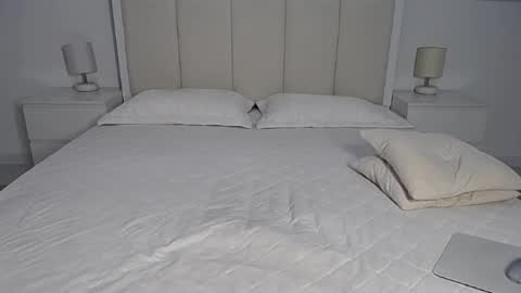 Milena online show from 12-04-25, 05:28